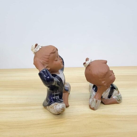 Vintage 1970s UTCI Japan Pottery Folk Art Figurines - Picture 4 of 14